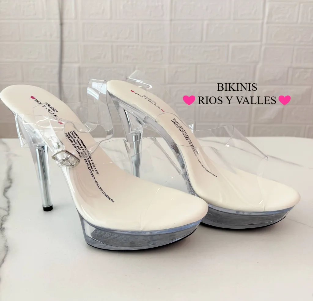Zapatillas transparentes con plataforma, tacón alto y hebilla en el tobillo
