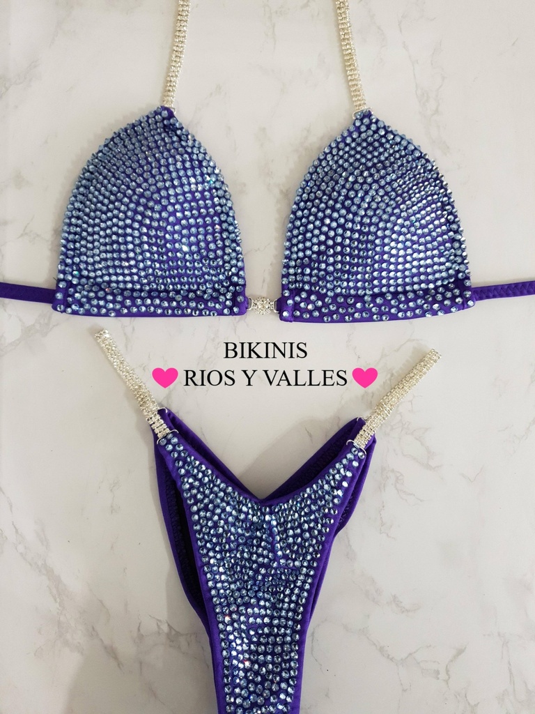 ¡DESCUENTO! Light sapphire full bling (32 A o B)