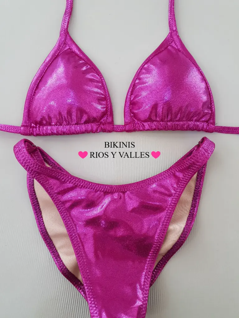 Fit Model Magenta
